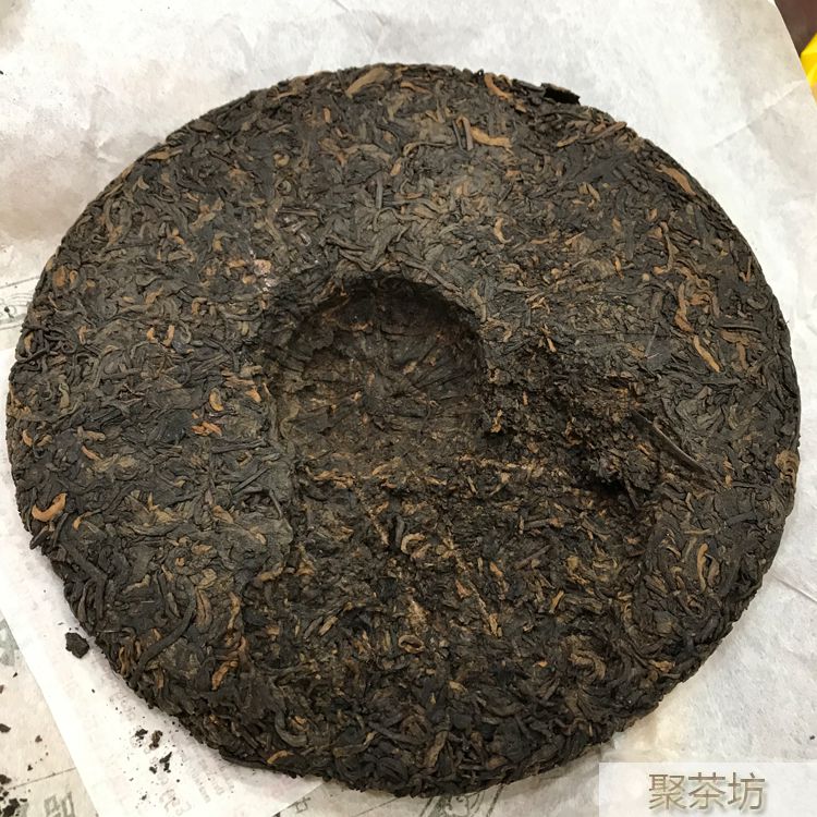 2007年博友天下云茶普洱熟茶饼(图3)