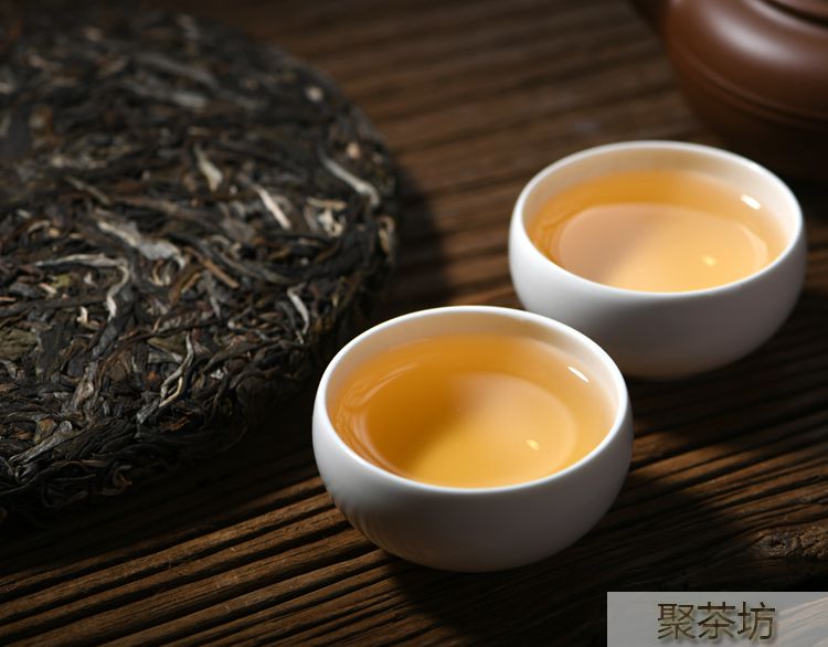 聚茶坊2020年易武古树普洱茶生茶饼茶(图8)